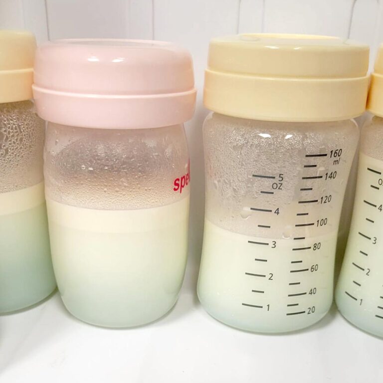 The Ultimate Guide to Breastmilk Color (Normal Variations & What They Mean)
